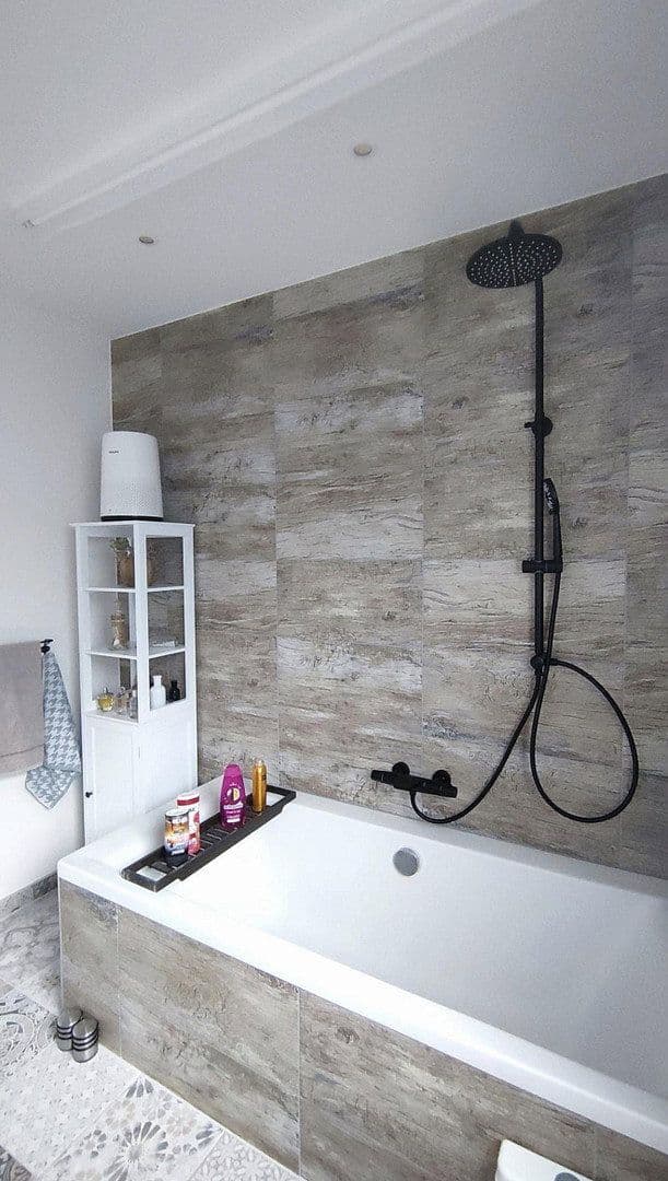 Predaj domu 130 m², pozemek 915 m², Schwerdtfegerstr. 18D, Salzgitter, Dolné Sasko Predaj domu 130 m², pozemek 915 m², Schwerdtfegerstr. 18D, Salzgitter, Dolné Sasko