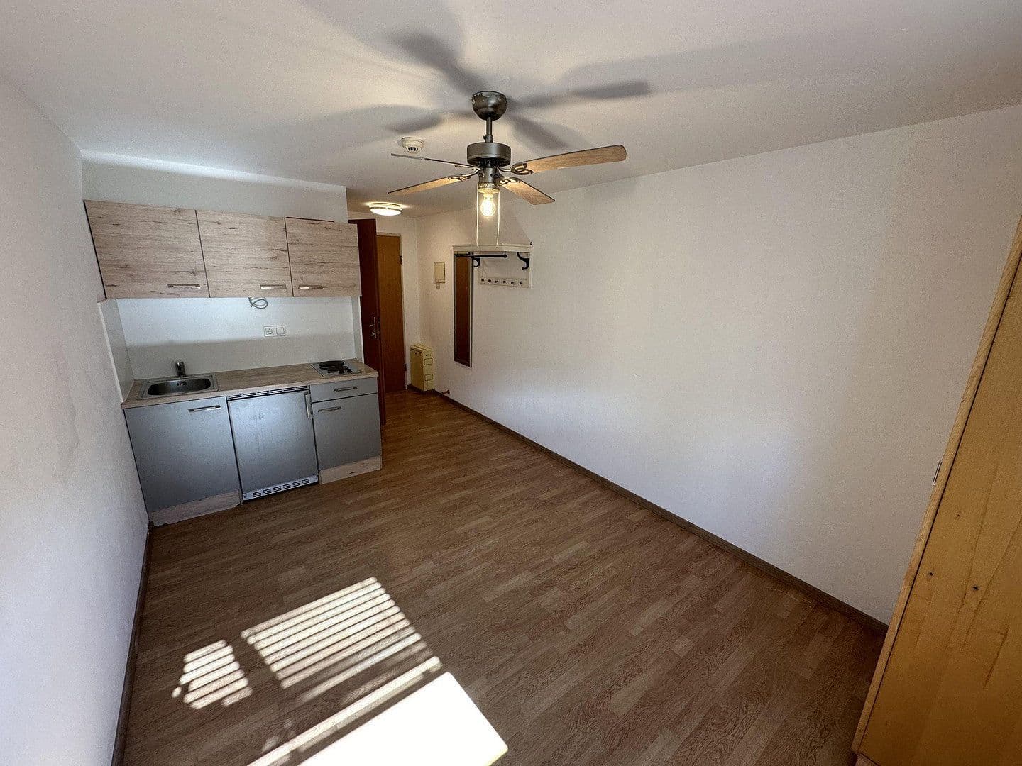 Prenájom bytu 1-izbový 20 m², Mitterweg 13, Innsbruck, Tirolsko Prenájom bytu 1-izbový 20 m², Mitterweg 13, Innsbruck, Tirolsko