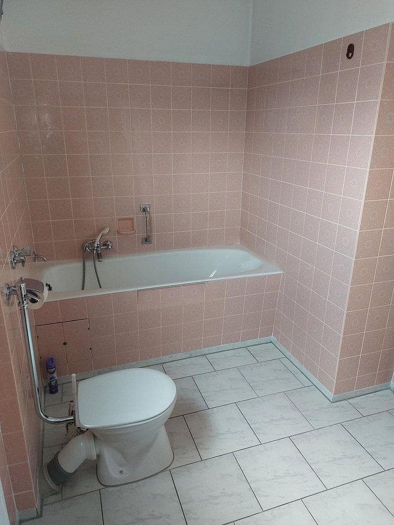 Predaj domu 189 m², pozemek 560 m², Sachsenstraße 16, Darmstadt, Hesensko Predaj domu 189 m², pozemek 560 m², Sachsenstraße 16, Darmstadt, Hesensko