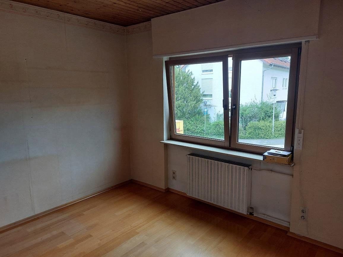 Predaj domu 189 m², pozemek 560 m², Sachsenstraße 16, Darmstadt, Hesensko Predaj domu 189 m², pozemek 560 m², Sachsenstraße 16, Darmstadt, Hesensko