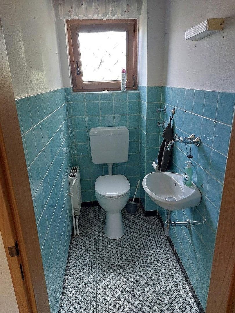 Predaj domu 189 m², pozemek 560 m², Sachsenstraße 16, Darmstadt, Hesensko Predaj domu 189 m², pozemek 560 m², Sachsenstraße 16, Darmstadt, Hesensko