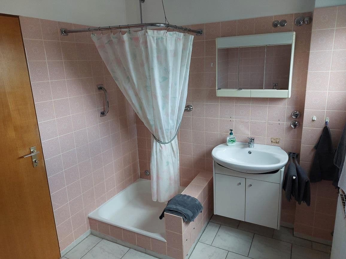 Predaj domu 189 m², pozemek 560 m², Sachsenstraße 16, Darmstadt, Hesensko Predaj domu 189 m², pozemek 560 m², Sachsenstraße 16, Darmstadt, Hesensko