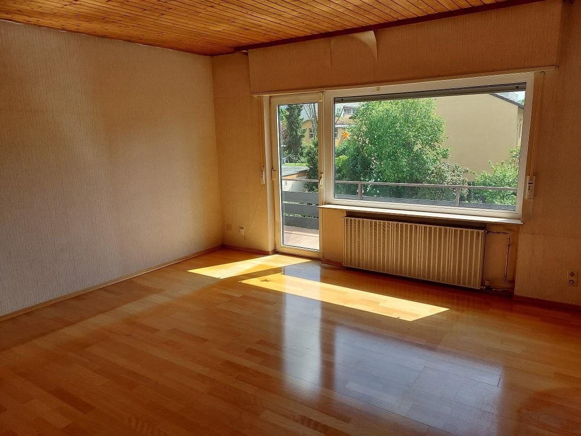 Predaj domu 189 m², pozemek 560 m², Sachsenstraße 16, Darmstadt, Hesensko Predaj domu 189 m², pozemek 560 m², Sachsenstraße 16, Darmstadt, Hesensko