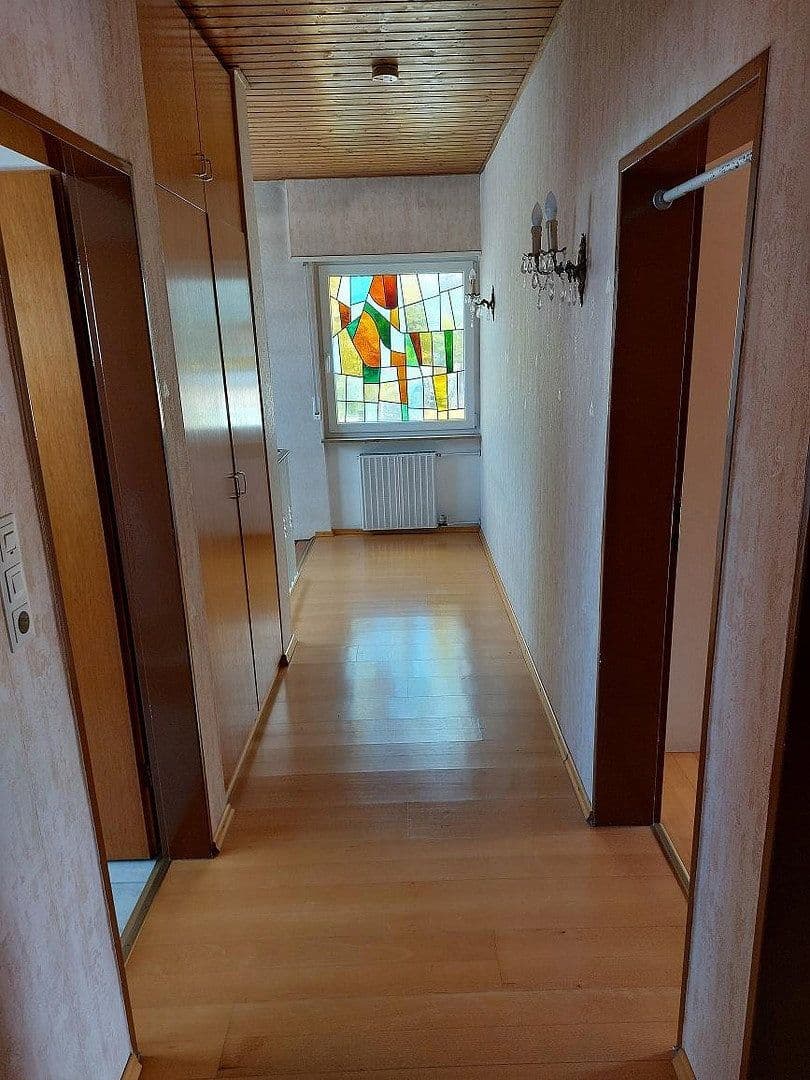 Predaj domu 189 m², pozemek 560 m², Sachsenstraße 16, Darmstadt, Hesensko Predaj domu 189 m², pozemek 560 m², Sachsenstraße 16, Darmstadt, Hesensko