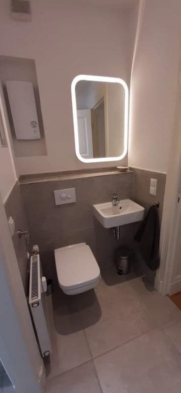 Prenájom bytu 2-izbový 83 m², Fritz-Reuter-Str.3, Berlin, Berlín Prenájom bytu 2-izbový 83 m², Fritz-Reuter-Str.3, Berlin, Berlín