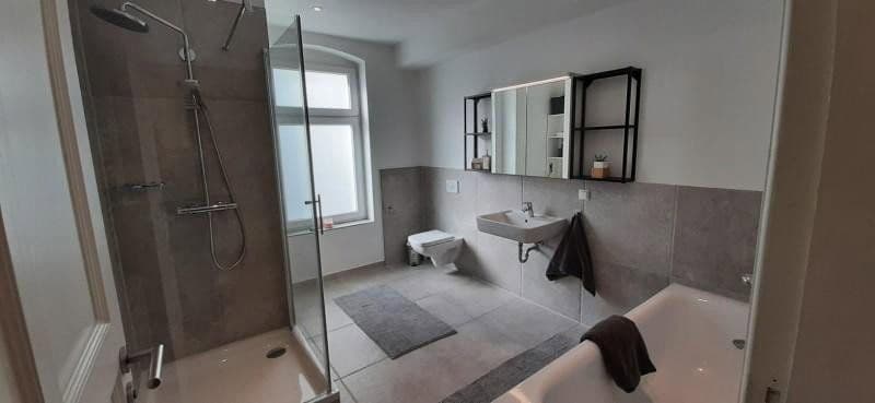 Prenájom bytu 2-izbový 83 m², Fritz-Reuter-Str.3, Berlin, Berlín Prenájom bytu 2-izbový 83 m², Fritz-Reuter-Str.3, Berlin, Berlín