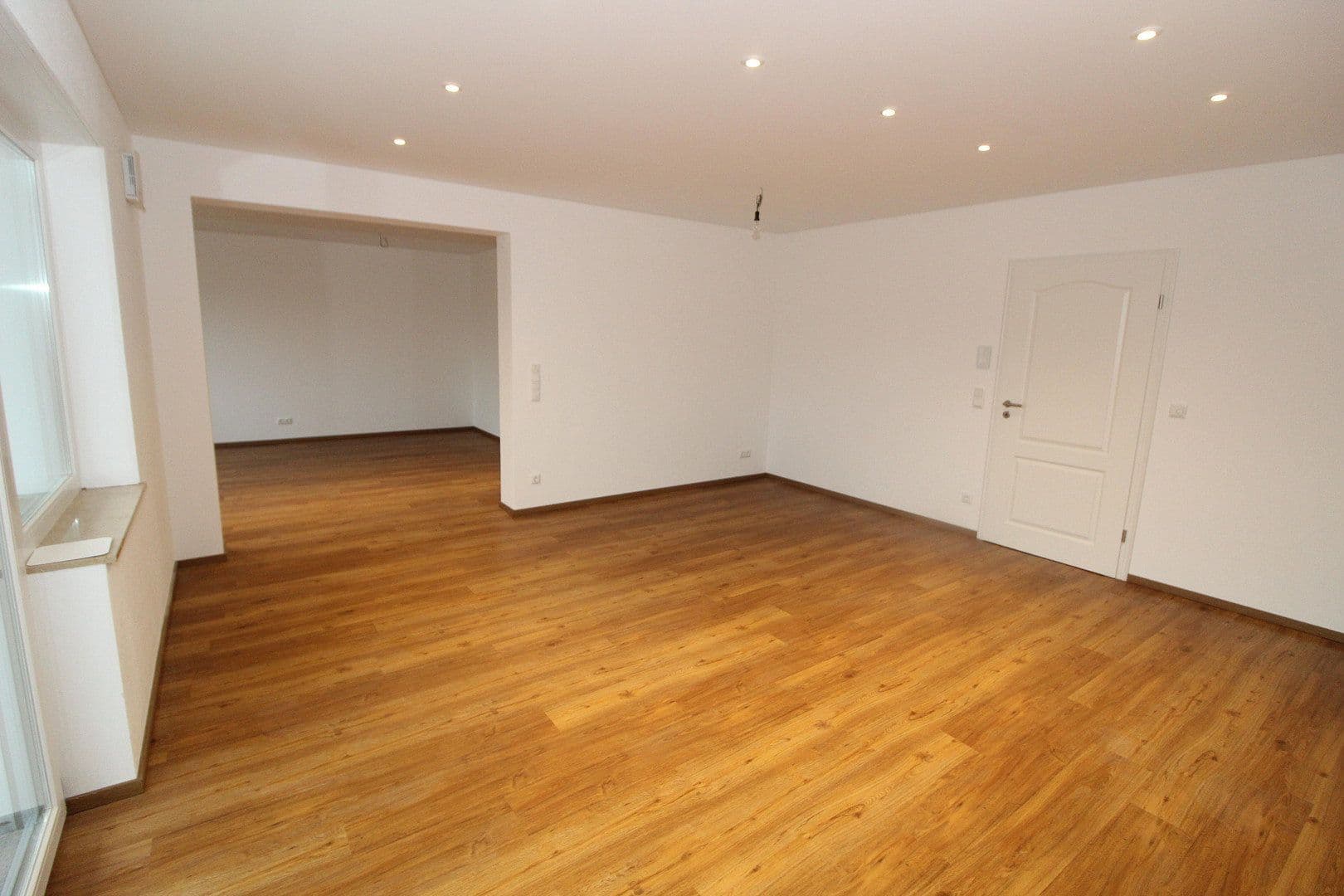 Prenájom bytu 3-izbový 125 m², Marktstraße 37a, Hutthurm, Bavorsko Prenájom bytu 3-izbový 125 m², Marktstraße 37a, Hutthurm, Bavorsko