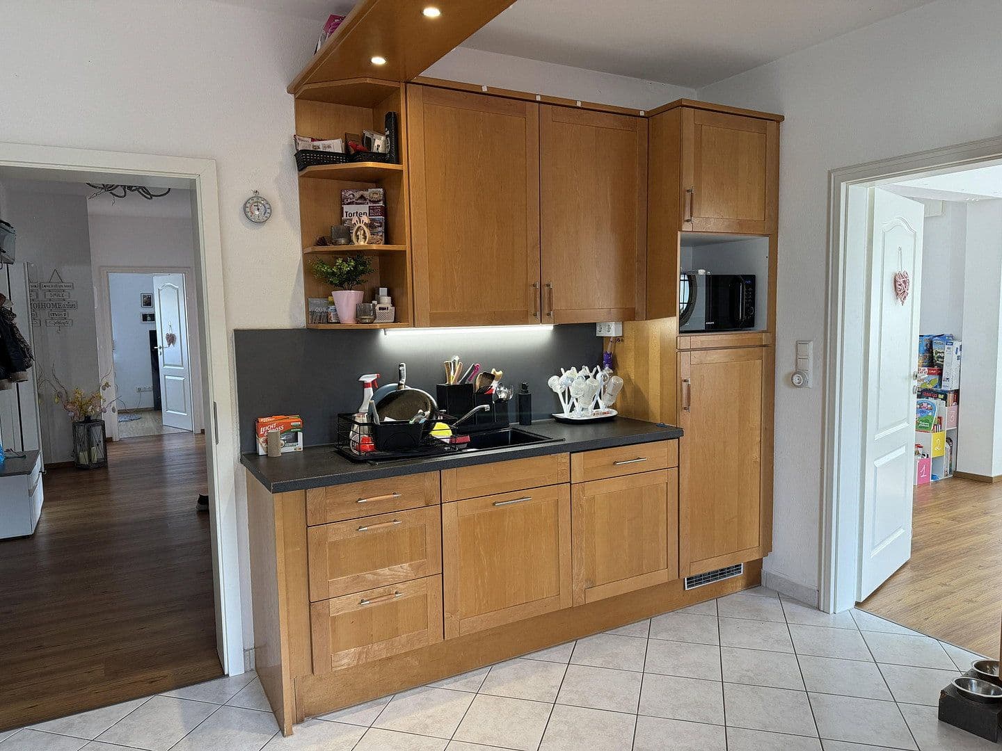 Prenájom bytu 3-izbový 125 m², Marktstraße 37a, Hutthurm, Bavorsko Prenájom bytu 3-izbový 125 m², Marktstraße 37a, Hutthurm, Bavorsko