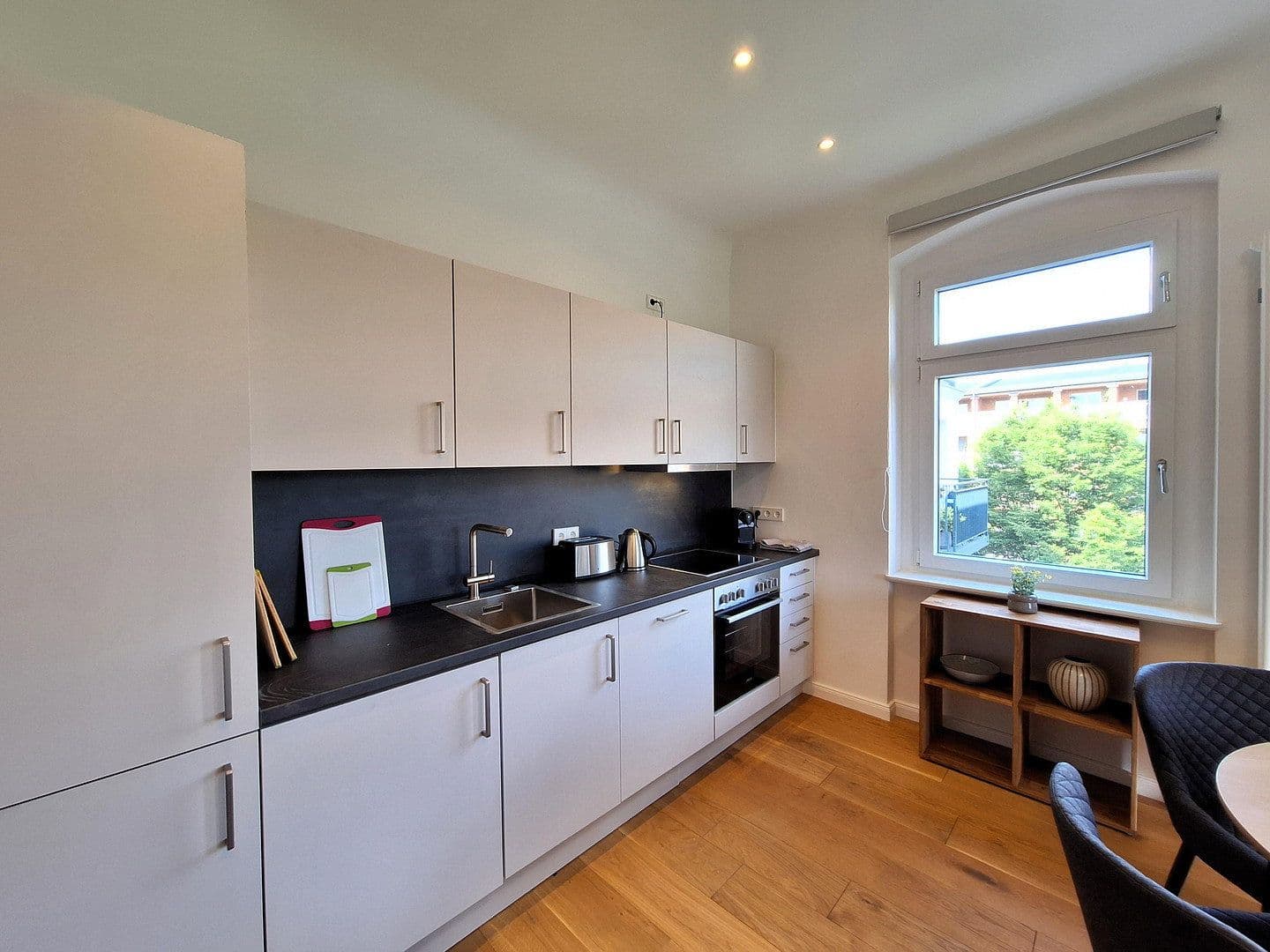 Prenájom bytu 2-izbový 55 m², Pascalstr. 4, Berlin, Berlín Prenájom bytu 2-izbový 55 m², Pascalstr. 4, Berlin, Berlín