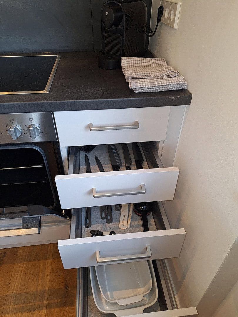 Prenájom bytu 2-izbový 55 m², Pascalstr. 4, Berlin, Berlín Prenájom bytu 2-izbový 55 m², Pascalstr. 4, Berlin, Berlín