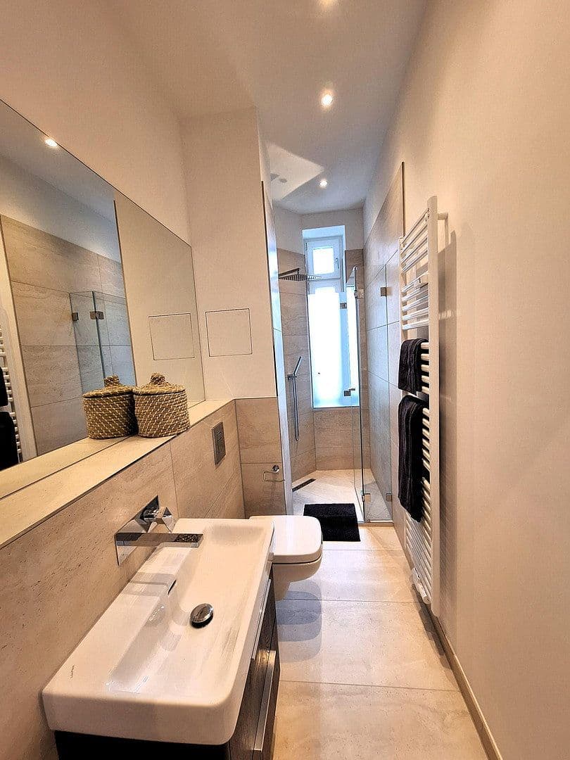 Prenájom bytu 2-izbový 55 m², Pascalstr. 4, Berlin, Berlín Prenájom bytu 2-izbový 55 m², Pascalstr. 4, Berlin, Berlín