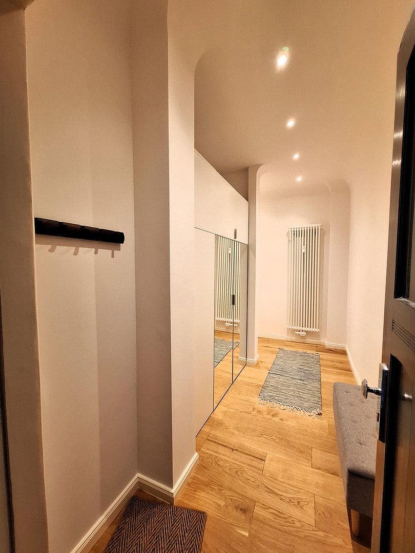 Prenájom bytu 2-izbový 55 m², Pascalstr. 4, Berlin, Berlín Prenájom bytu 2-izbový 55 m², Pascalstr. 4, Berlin, Berlín