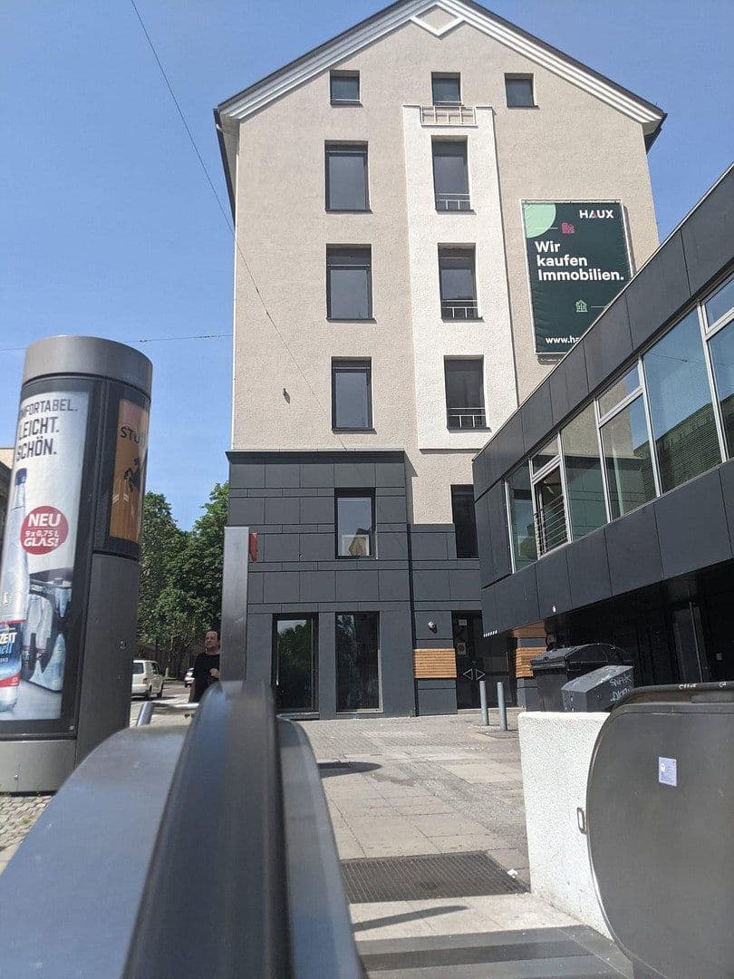 Prenájom kancelárie 210 m², Rotebühlstrasse 108, Stuttgart, Bádensko-Wurttembersko Prenájom kancelárie 210 m², Rotebühlstrasse 108, Stuttgart, Bádensko-Wurttembersko