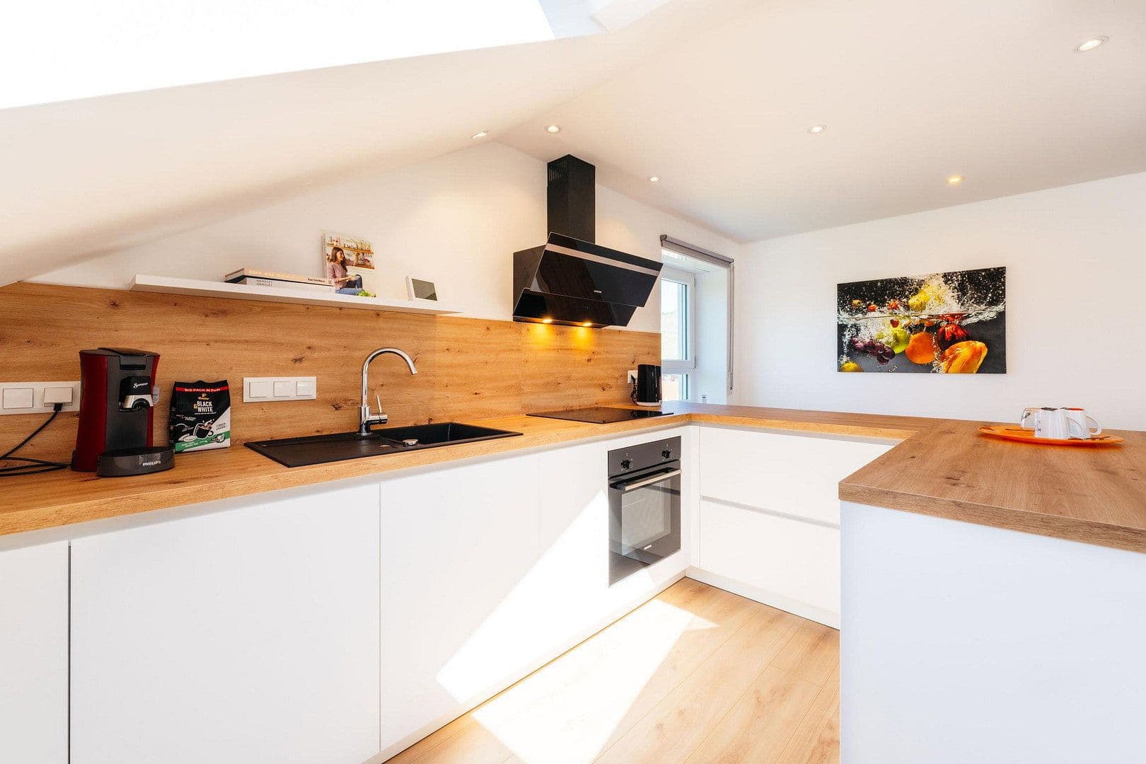 Prenájom bytu 2-izbový 54 m², Randersacker, Bavorsko Prenájom bytu 2-izbový 54 m², Randersacker, Bavorsko