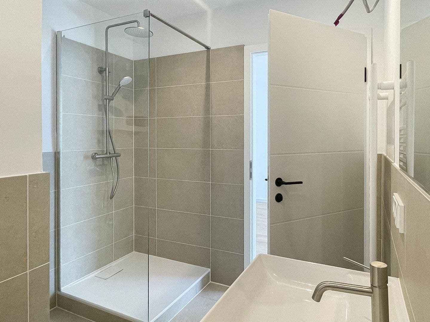 Predaj bytu 2-izbový 60 m², Auhofstraße 197, Wien, Viedeň Predaj bytu 2-izbový 60 m², Auhofstraße 197, Wien, Viedeň