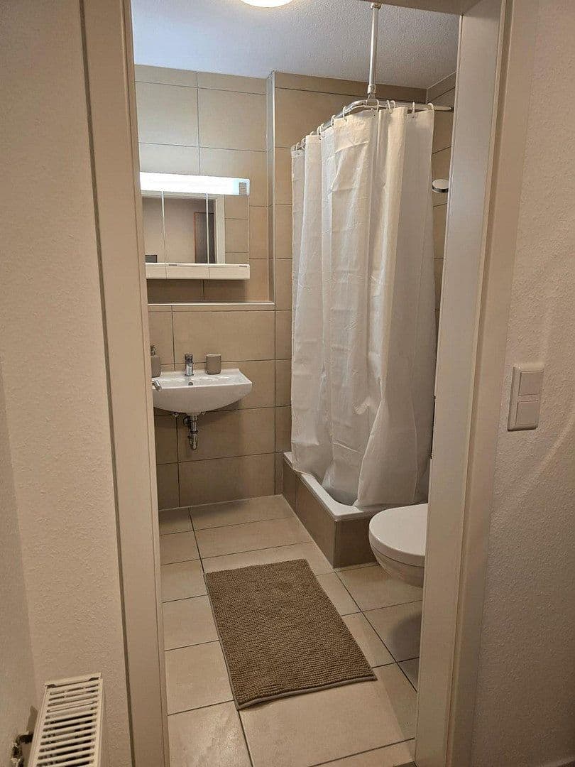 Prenájom bytu 1-izbový 35 m², Sonnenstraße 7, Fürth, Bavorsko Prenájom bytu 1-izbový 35 m², Sonnenstraße 7, Fürth, Bavorsko