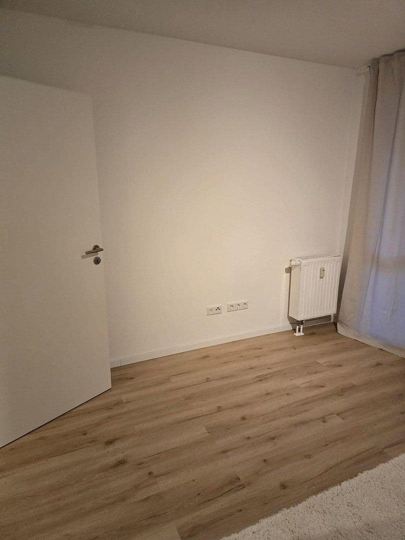 Prenájom bytu 1-izbový 35 m², Sonnenstraße 7, Fürth, Bavorsko Prenájom bytu 1-izbový 35 m², Sonnenstraße 7, Fürth, Bavorsko