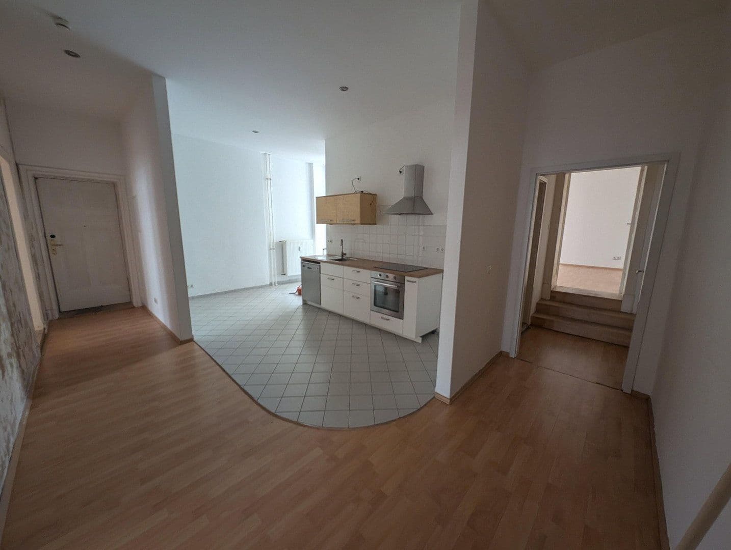 Predaj bytu 3-izbový 91 m², Berlin, Berlín Predaj bytu 3-izbový 91 m², Berlin, Berlín