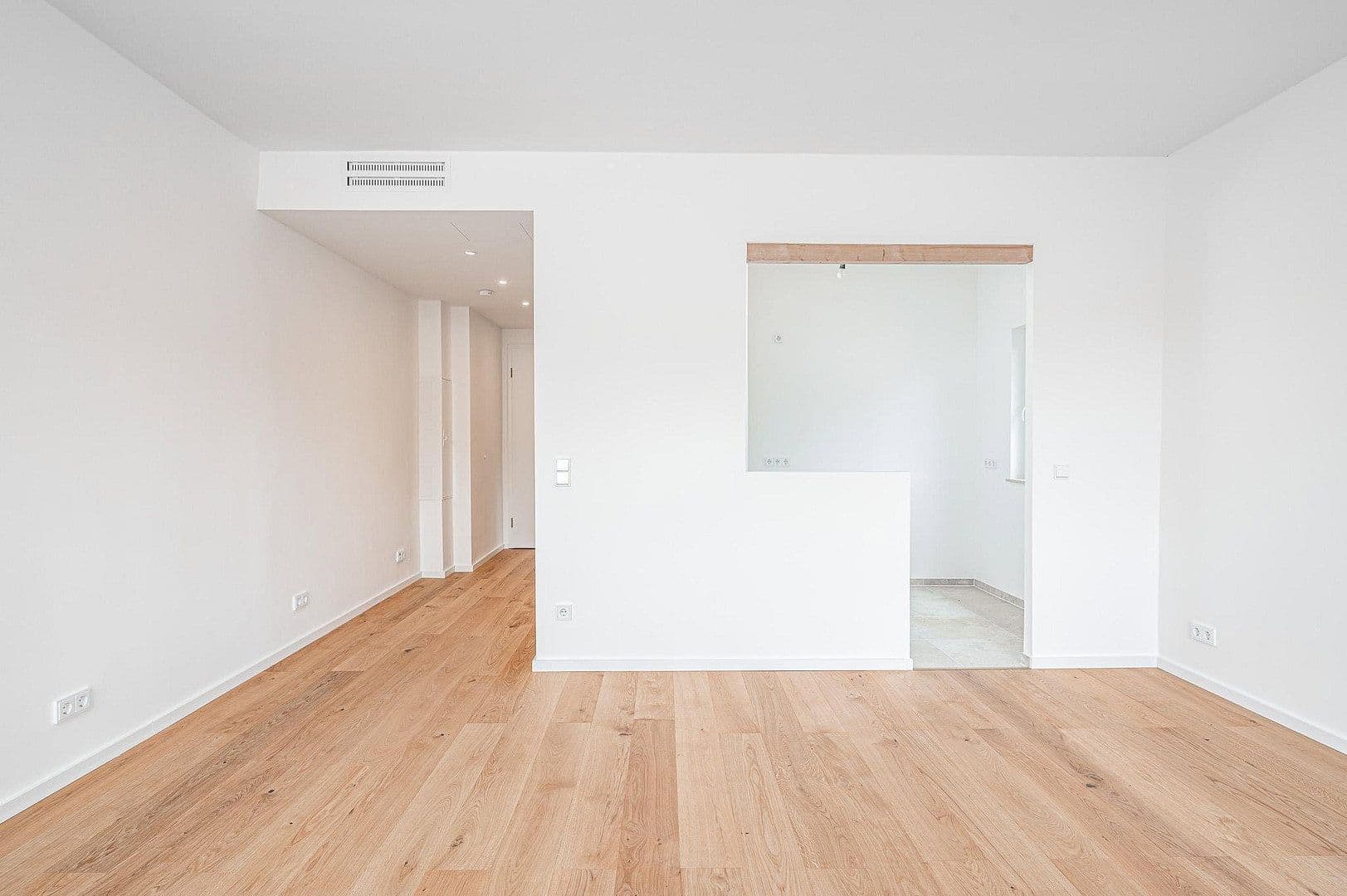 Predaj bytu 2-izbový 62 m², Leydenallee 37, Berlin, Berlín Predaj bytu 2-izbový 62 m², Leydenallee 37, Berlin, Berlín