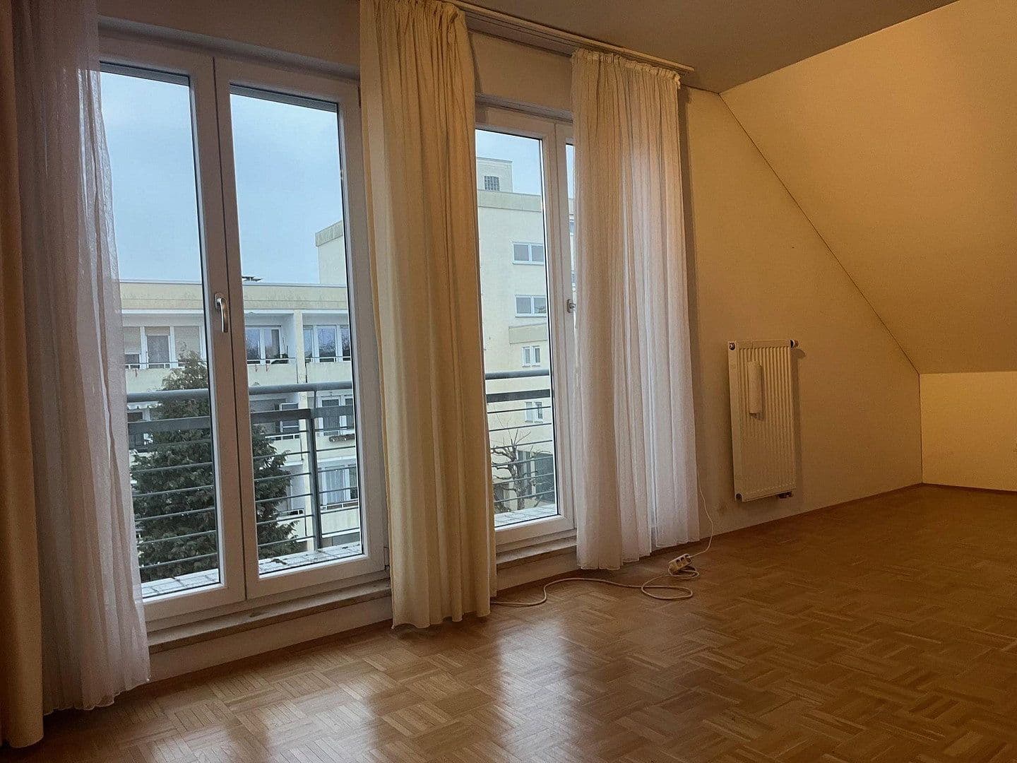 Predaj domu 140 m², pozemek 194 m², Regensburg, Bavorsko Predaj domu 140 m², pozemek 194 m², Regensburg, Bavorsko