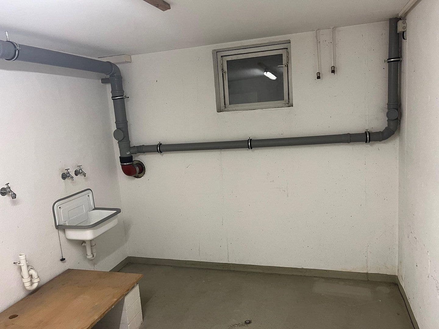 Predaj domu 140 m², pozemek 194 m², Regensburg, Bavorsko Predaj domu 140 m², pozemek 194 m², Regensburg, Bavorsko