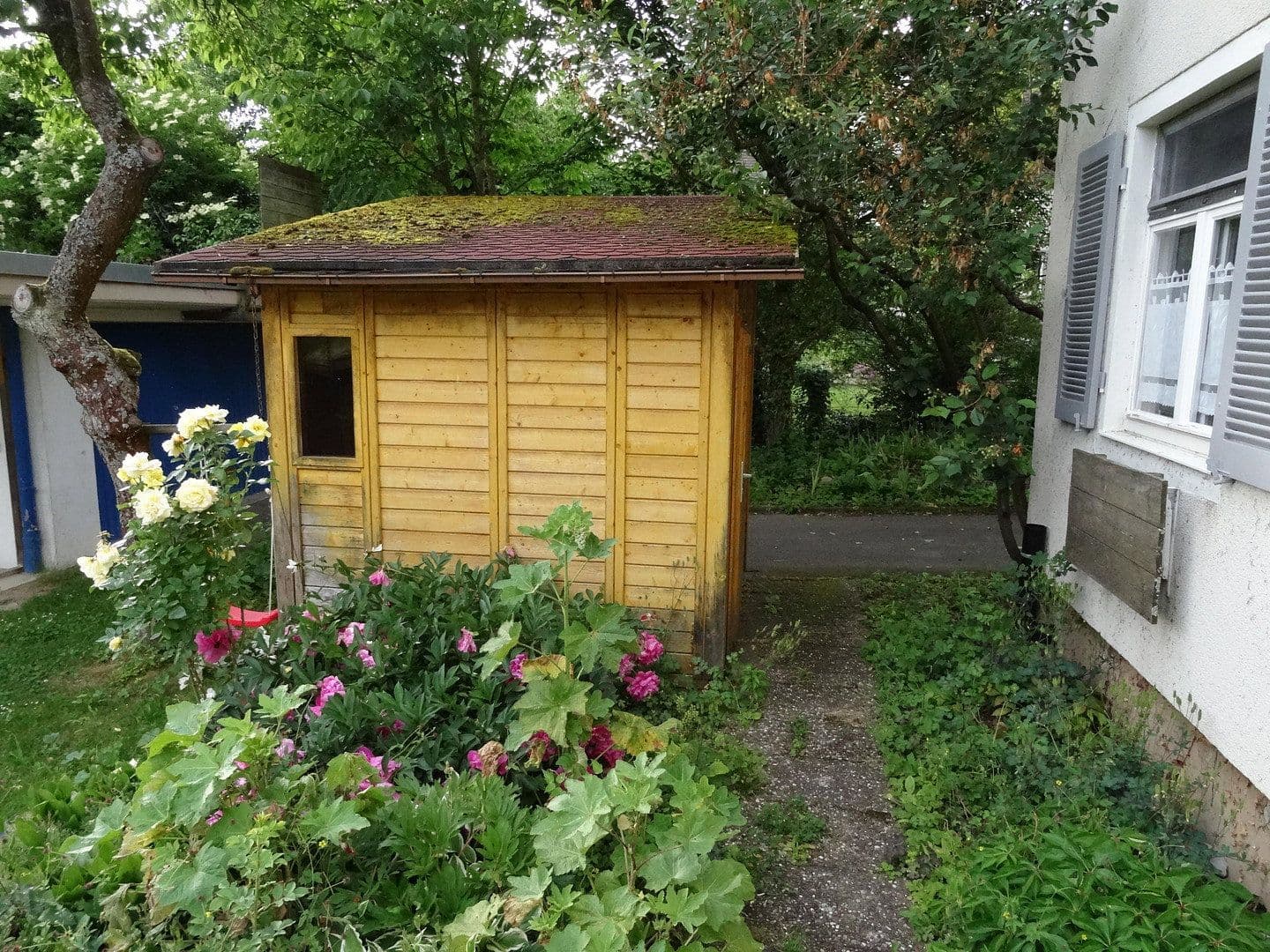 Predaj domu 174 m², pozemek 840 m², ob den Reben 17, Radolfzell am Bodensee, Bádensko-Wurttembersko Predaj domu 174 m², pozemek 840 m², ob den Reben 17, Radolfzell am Bodensee, Bádensko-Wurttembersko