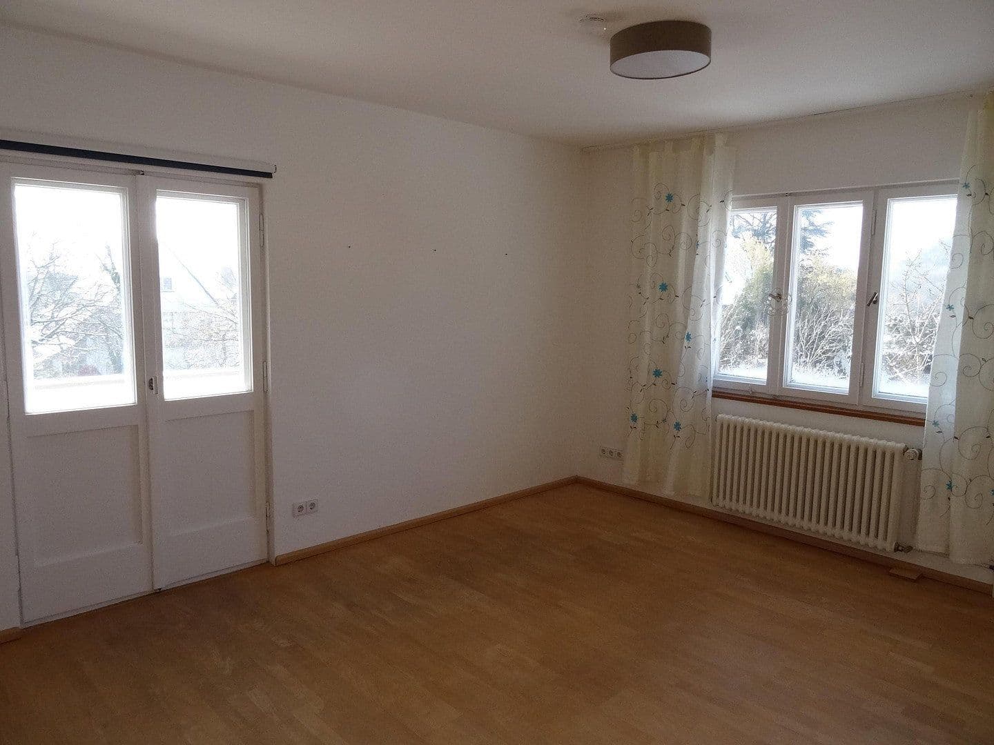 Predaj domu 174 m², pozemek 840 m², ob den Reben 17, Radolfzell am Bodensee, Bádensko-Wurttembersko Predaj domu 174 m², pozemek 840 m², ob den Reben 17, Radolfzell am Bodensee, Bádensko-Wurttembersko