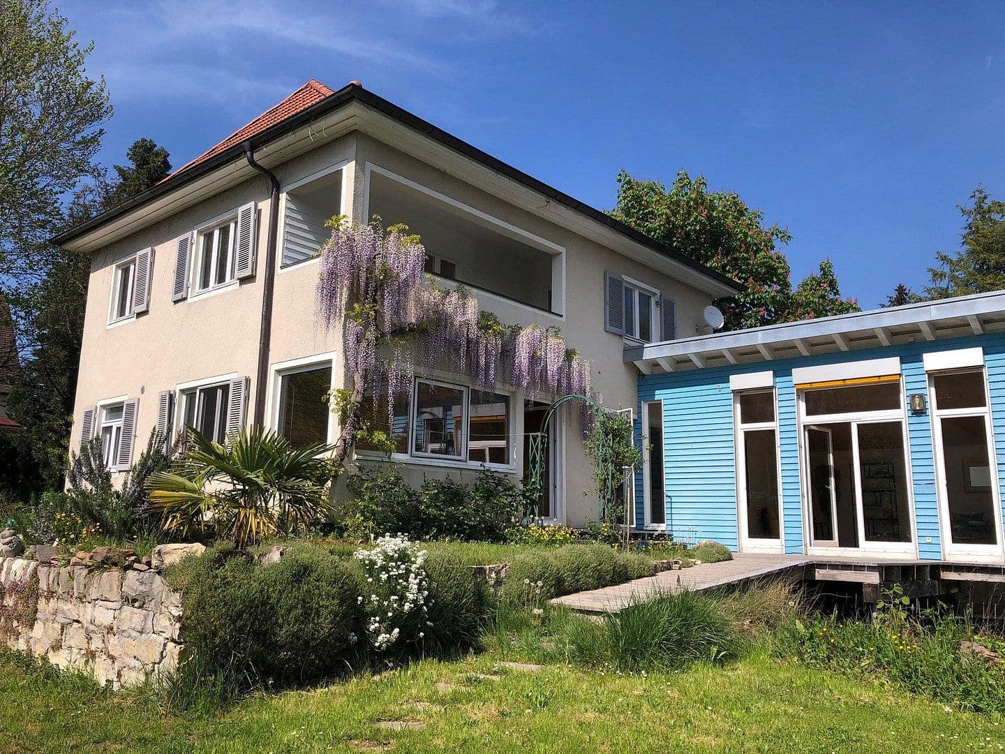 Predaj domu 174 m², pozemek 840 m², ob den Reben 17, Radolfzell am Bodensee, Bádensko-Wurttembersko Predaj domu 174 m², pozemek 840 m², ob den Reben 17, Radolfzell am Bodensee, Bádensko-Wurttembersko