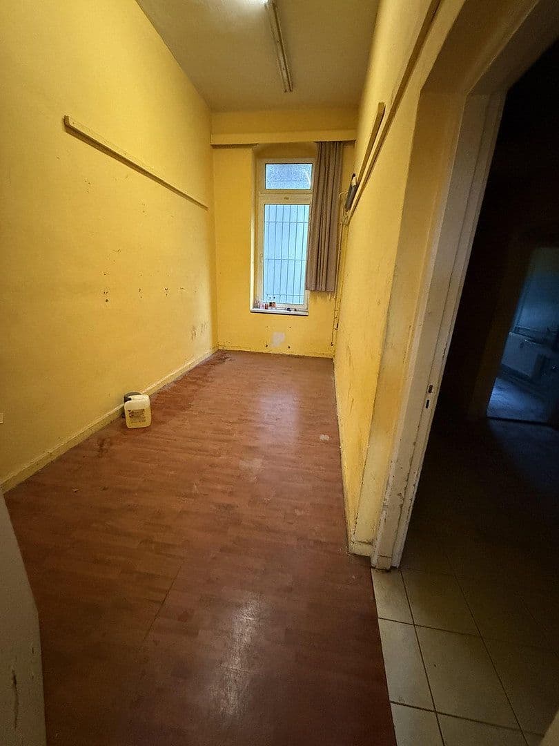 Prenájom kancelárie 125 m², Berliner Allee 128, Berlin, Berlín Prenájom kancelárie 125 m², Berliner Allee 128, Berlin, Berlín