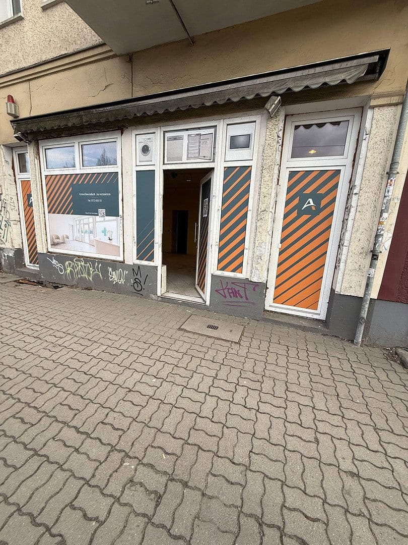 Prenájom kancelárie 125 m², Berliner Allee 128, Berlin, Berlín Prenájom kancelárie 125 m², Berliner Allee 128, Berlin, Berlín