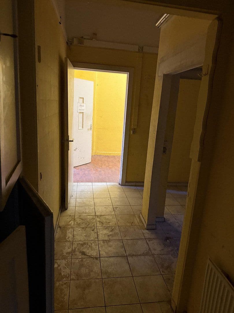 Prenájom kancelárie 125 m², Berliner Allee 128, Berlin, Berlín Prenájom kancelárie 125 m², Berliner Allee 128, Berlin, Berlín