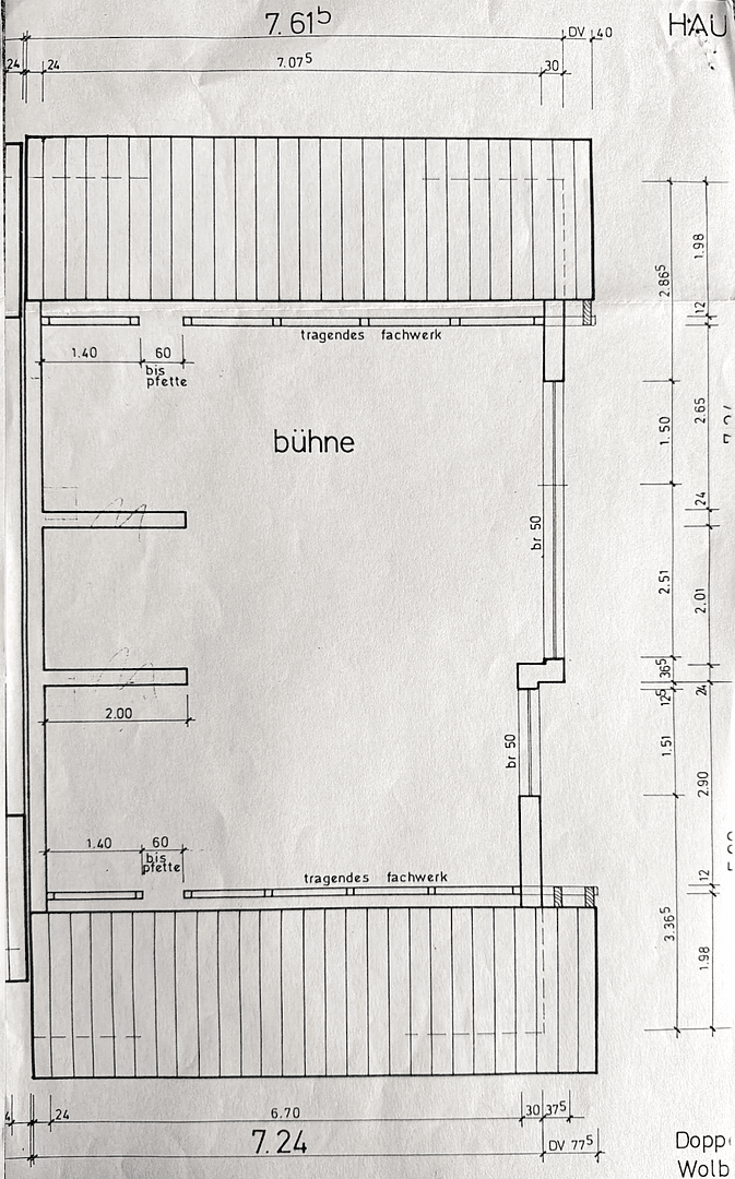 Prenájom domu 240 m², pozemek 468 m², Peter-Parlerstraße 6, Sindelfingen, Bádensko-Wurttembersko Prenájom domu 240 m², pozemek 468 m², Peter-Parlerstraße 6, Sindelfingen, Bádensko-Wurttembersko