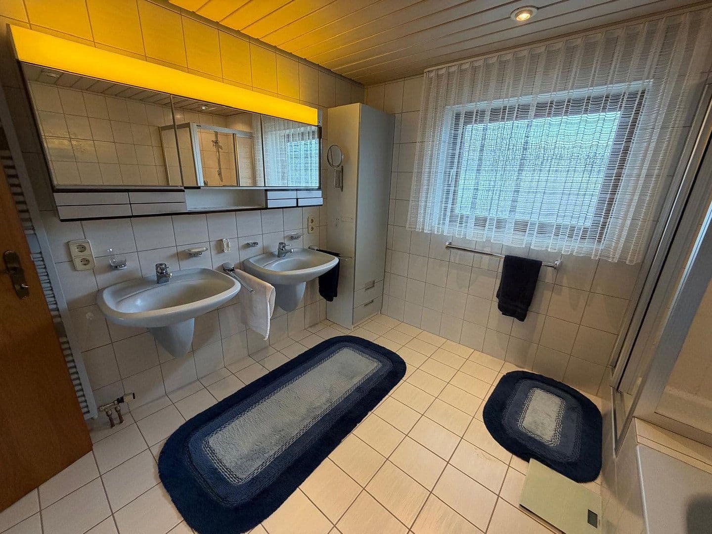 Prenájom domu 240 m², pozemek 468 m², Peter-Parlerstraße 6, Sindelfingen, Bádensko-Wurttembersko Prenájom domu 240 m², pozemek 468 m², Peter-Parlerstraße 6, Sindelfingen, Bádensko-Wurttembersko