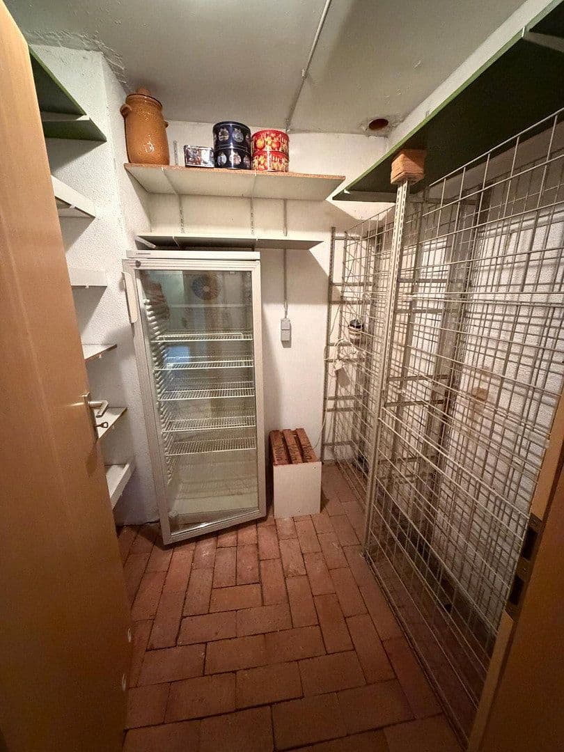 Prenájom domu 240 m², pozemek 468 m², Peter-Parlerstraße 6, Sindelfingen, Bádensko-Wurttembersko Prenájom domu 240 m², pozemek 468 m², Peter-Parlerstraße 6, Sindelfingen, Bádensko-Wurttembersko