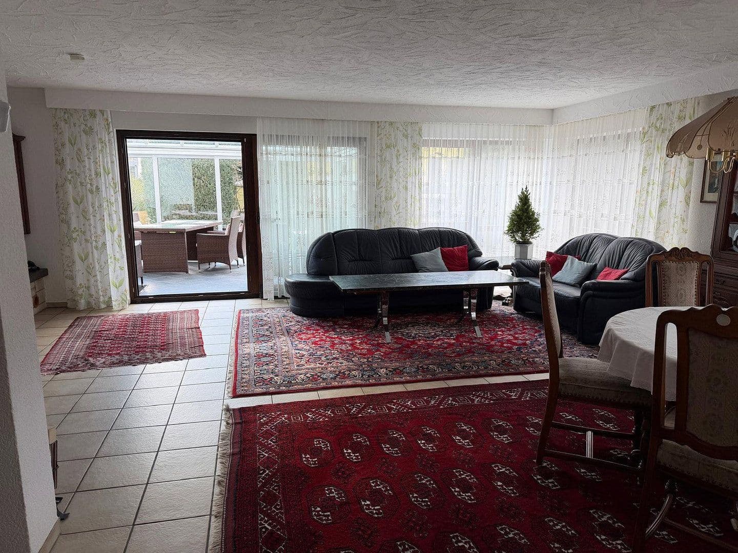 Prenájom domu 240 m², pozemek 468 m², Peter-Parlerstraße 6, Sindelfingen, Bádensko-Wurttembersko Prenájom domu 240 m², pozemek 468 m², Peter-Parlerstraße 6, Sindelfingen, Bádensko-Wurttembersko