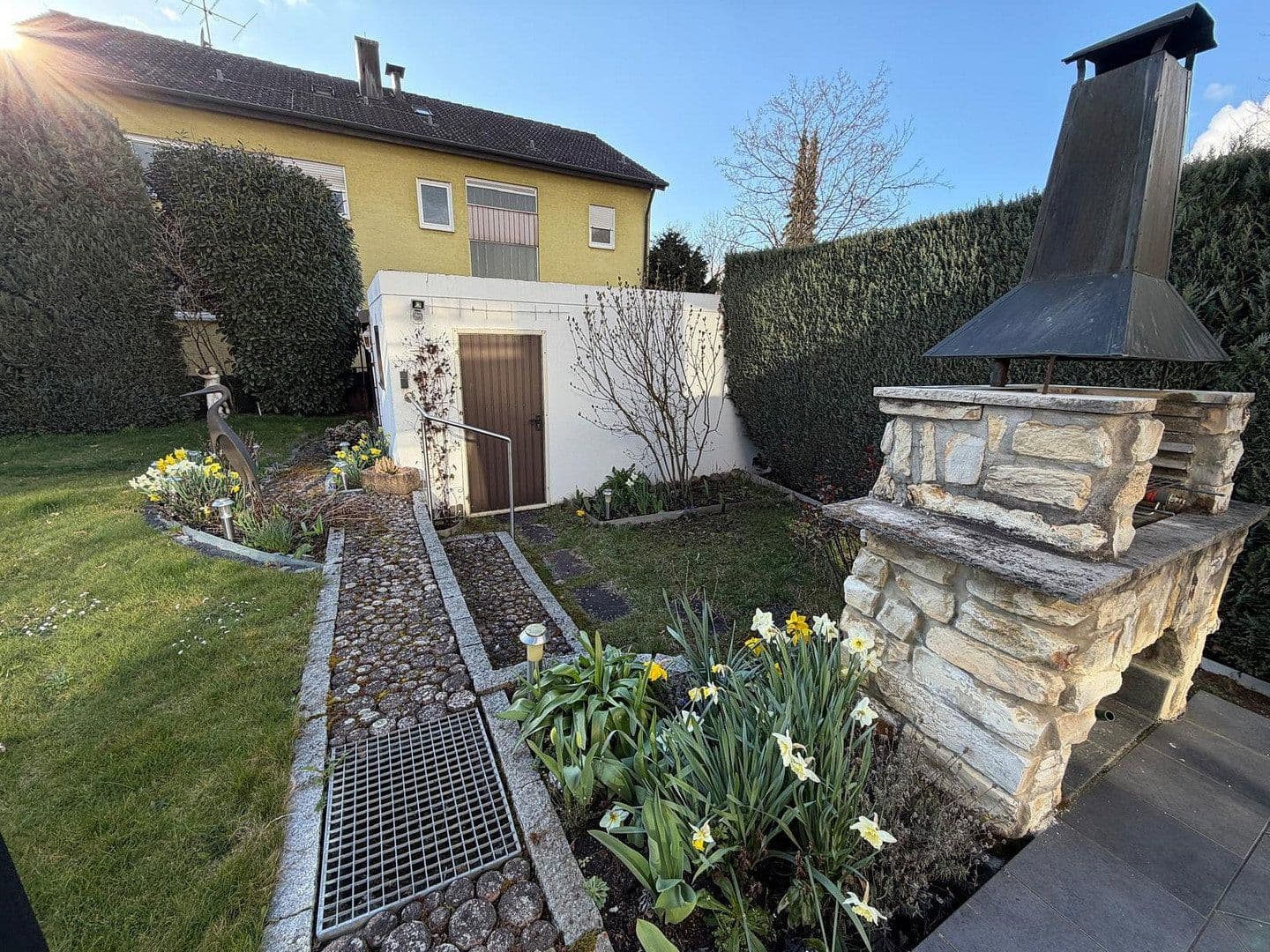 Prenájom domu 240 m², pozemek 468 m², Peter-Parlerstraße 6, Sindelfingen, Bádensko-Wurttembersko Prenájom domu 240 m², pozemek 468 m², Peter-Parlerstraße 6, Sindelfingen, Bádensko-Wurttembersko