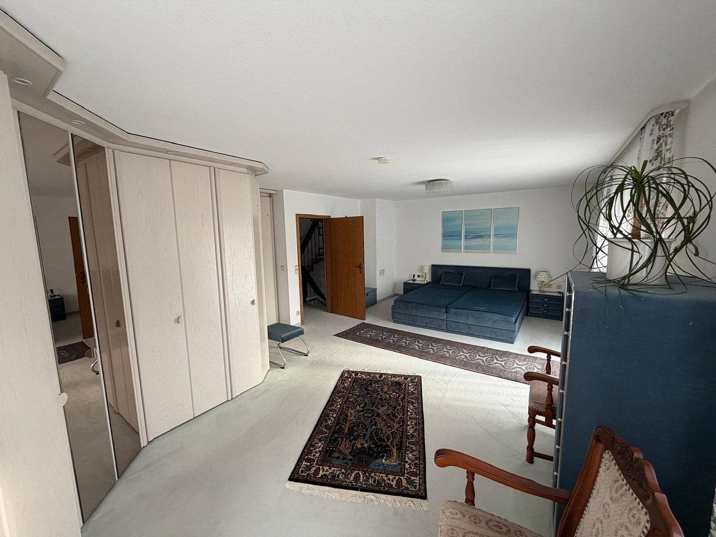 Prenájom domu 240 m², pozemek 468 m², Peter-Parlerstraße 6, Sindelfingen, Bádensko-Wurttembersko Prenájom domu 240 m², pozemek 468 m², Peter-Parlerstraße 6, Sindelfingen, Bádensko-Wurttembersko