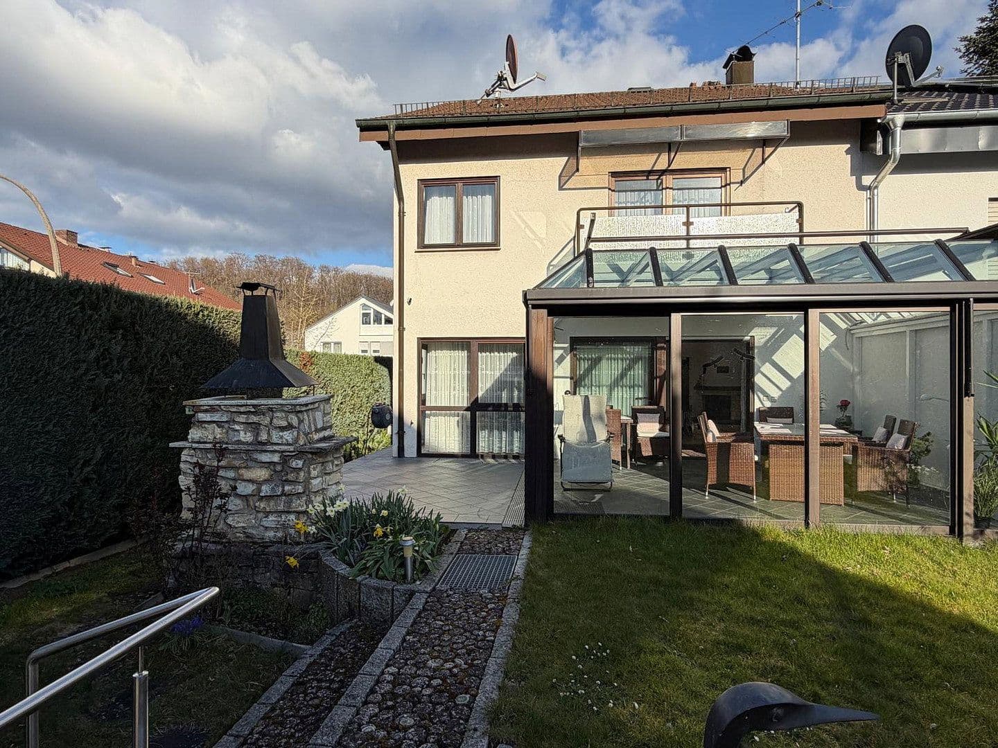 Prenájom domu 240 m², pozemek 468 m², Peter-Parlerstraße 6, Sindelfingen, Bádensko-Wurttembersko Prenájom domu 240 m², pozemek 468 m², Peter-Parlerstraße 6, Sindelfingen, Bádensko-Wurttembersko