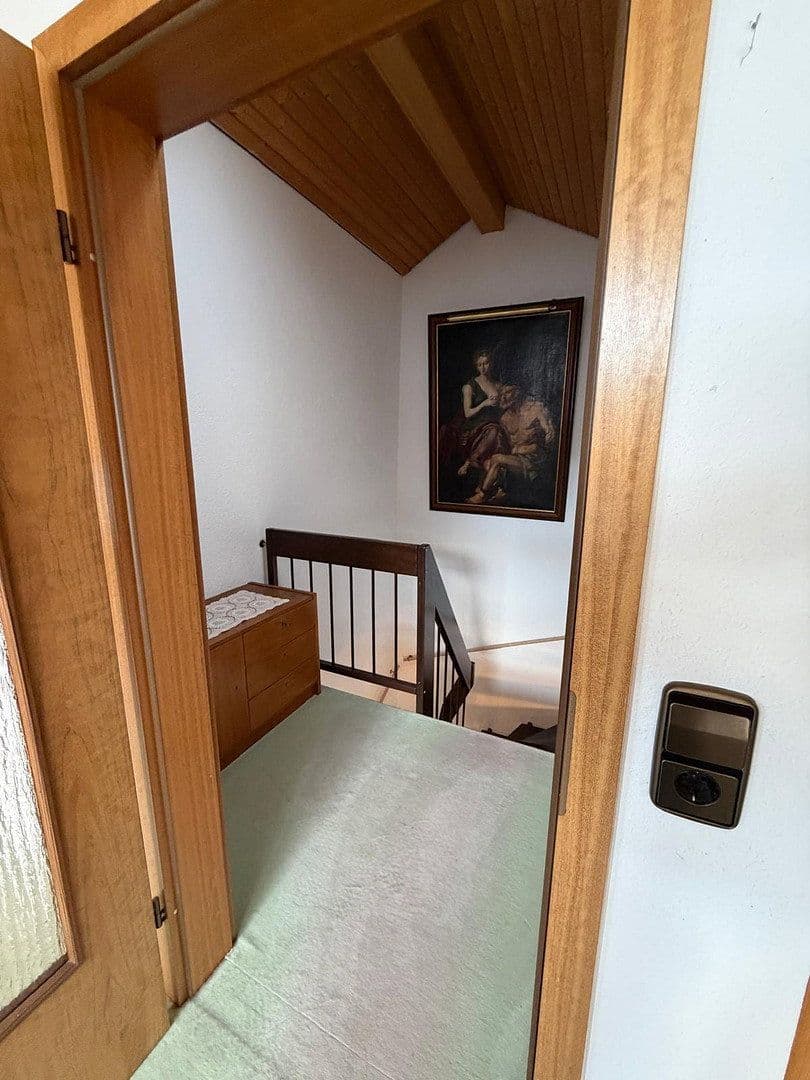 Prenájom domu 240 m², pozemek 468 m², Peter-Parlerstraße 6, Sindelfingen, Bádensko-Wurttembersko Prenájom domu 240 m², pozemek 468 m², Peter-Parlerstraße 6, Sindelfingen, Bádensko-Wurttembersko