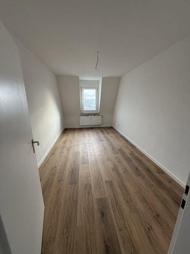 Prenájom bytu 3-izbový 65 m², Höfener Str. 22, Fürth, Bavorsko Prenájom bytu 3-izbový 65 m², Höfener Str. 22, Fürth, Bavorsko