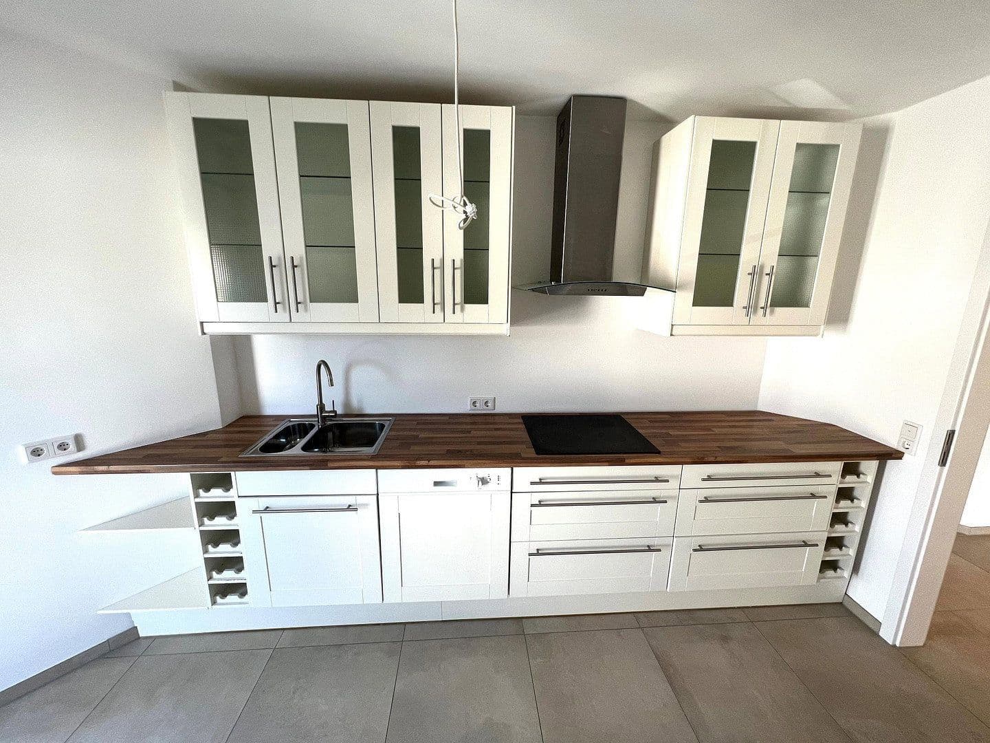 Prenájom bytu 3-izbový 88 m², Kronthaler Weg 11, Kronberg im Taunus, Hesensko Prenájom bytu 3-izbový 88 m², Kronthaler Weg 11, Kronberg im Taunus, Hesensko