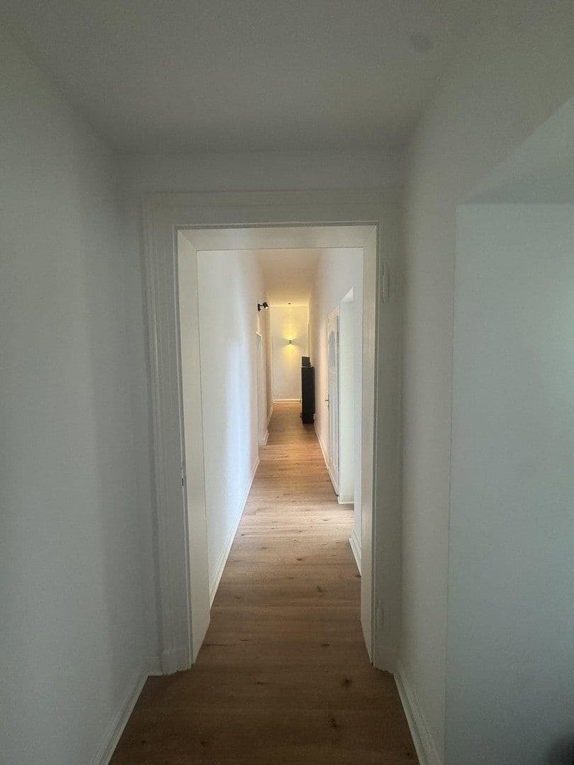 Prenájom bytu 1-izbový 23 m², Corneliussstraße 88, Düsseldorf, Severné Porýnie - Westfálsko Prenájom bytu 1-izbový 23 m², Corneliussstraße 88, Düsseldorf, Severné Porýnie - Westfálsko