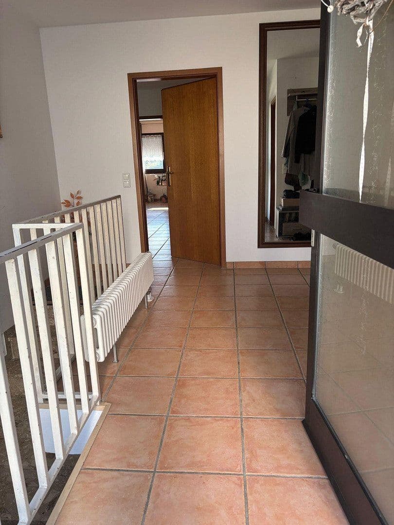 Predaj domu 298 m², pozemek 1.108 m², Windorf, Bavorsko Predaj domu 298 m², pozemek 1.108 m², Windorf, Bavorsko