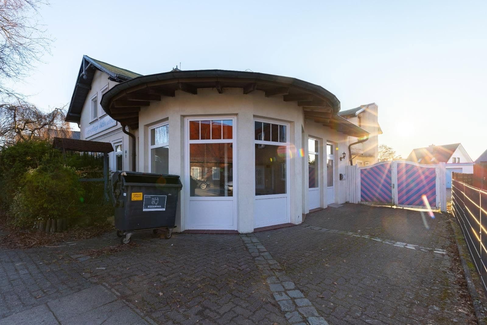 Prenájom bytu 3-izbový 99 m², Kieler Strasse 45, Quickborn, Šlezvicko-Holštajnsko Prenájom bytu 3-izbový 99 m², Kieler Strasse 45, Quickborn, Šlezvicko-Holštajnsko