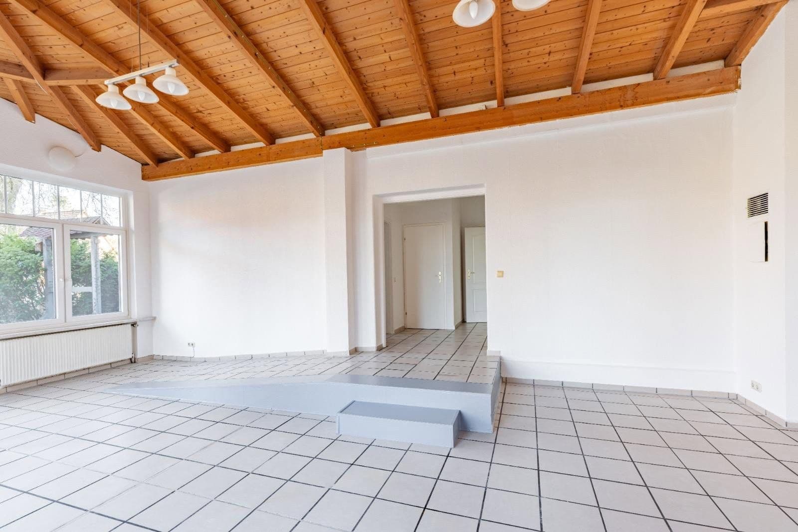 Prenájom bytu 3-izbový 99 m², Kieler Strasse 45, Quickborn, Šlezvicko-Holštajnsko Prenájom bytu 3-izbový 99 m², Kieler Strasse 45, Quickborn, Šlezvicko-Holštajnsko