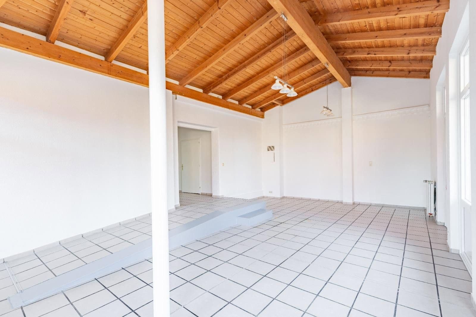 Prenájom bytu 3-izbový 99 m², Kieler Strasse 45, Quickborn, Šlezvicko-Holštajnsko Prenájom bytu 3-izbový 99 m², Kieler Strasse 45, Quickborn, Šlezvicko-Holštajnsko