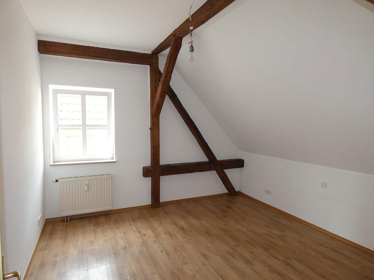 Prenájom bytu 4-izbový 122 m², Lauingen (Donau), Bavorsko Prenájom bytu 4-izbový 122 m², Lauingen (Donau), Bavorsko