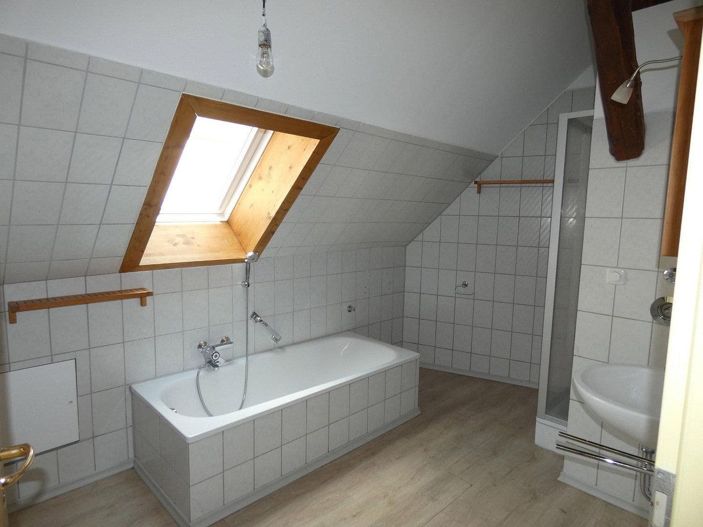 Prenájom bytu 4-izbový 122 m², Lauingen (Donau), Bavorsko Prenájom bytu 4-izbový 122 m², Lauingen (Donau), Bavorsko