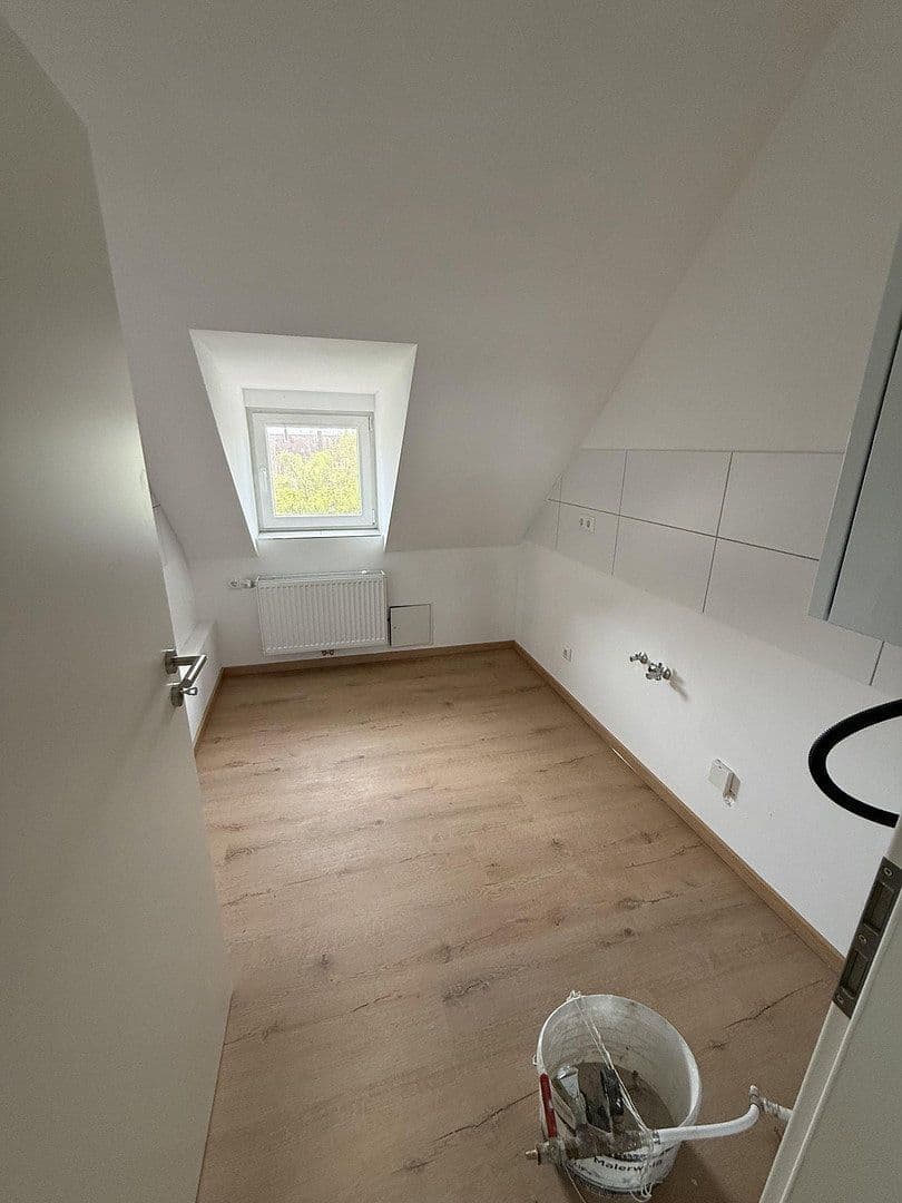 Prenájom bytu 3-izbový 70 m², Ottostrasse 41, Hildesheim, Dolné Sasko Prenájom bytu 3-izbový 70 m², Ottostrasse 41, Hildesheim, Dolné Sasko