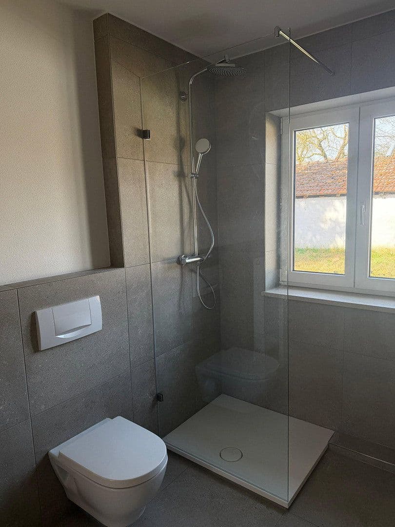 Prenájom bytu 4-izbový 92 m², Altmühlstraße 14, Walting, Bavorsko Prenájom bytu 4-izbový 92 m², Altmühlstraße 14, Walting, Bavorsko